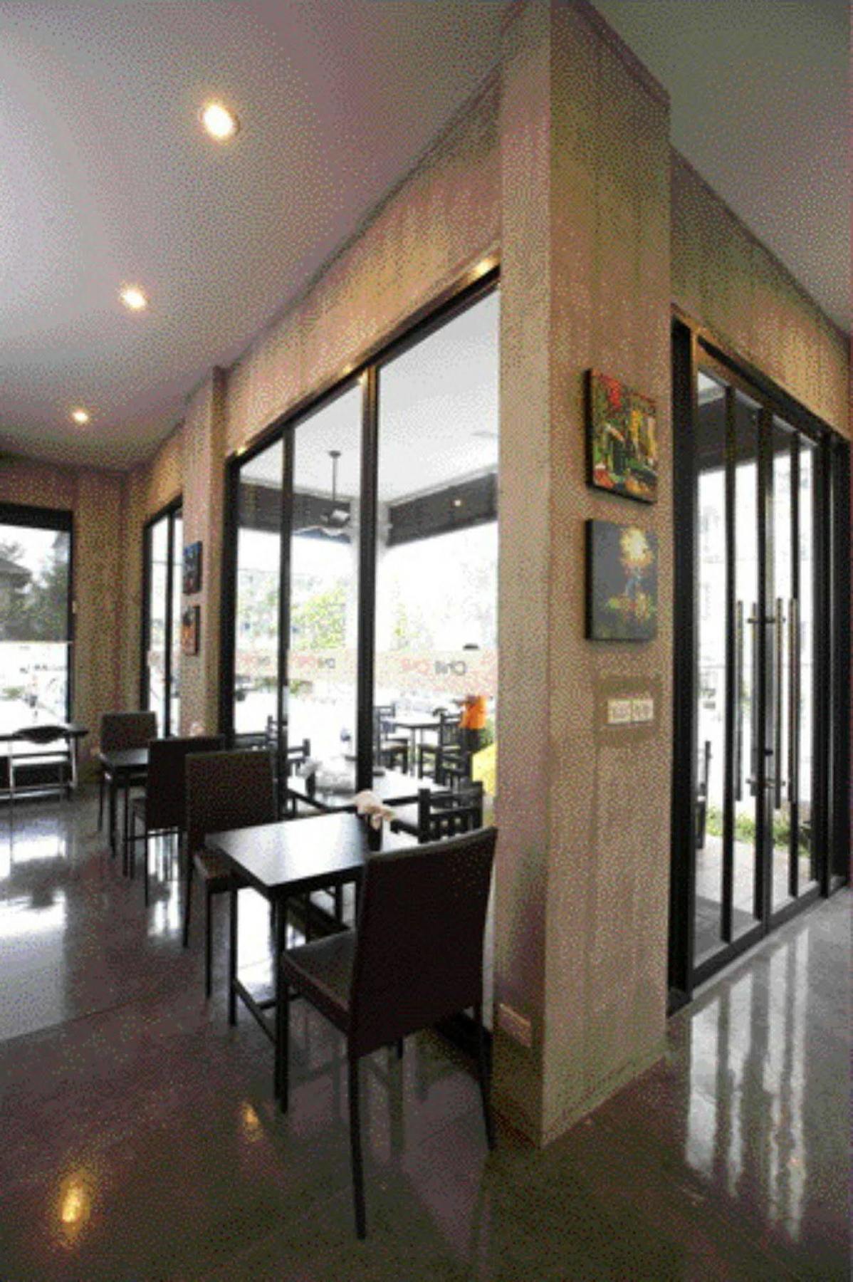 Collection O The Bangkok Cha Cha Suite Buitenkant foto