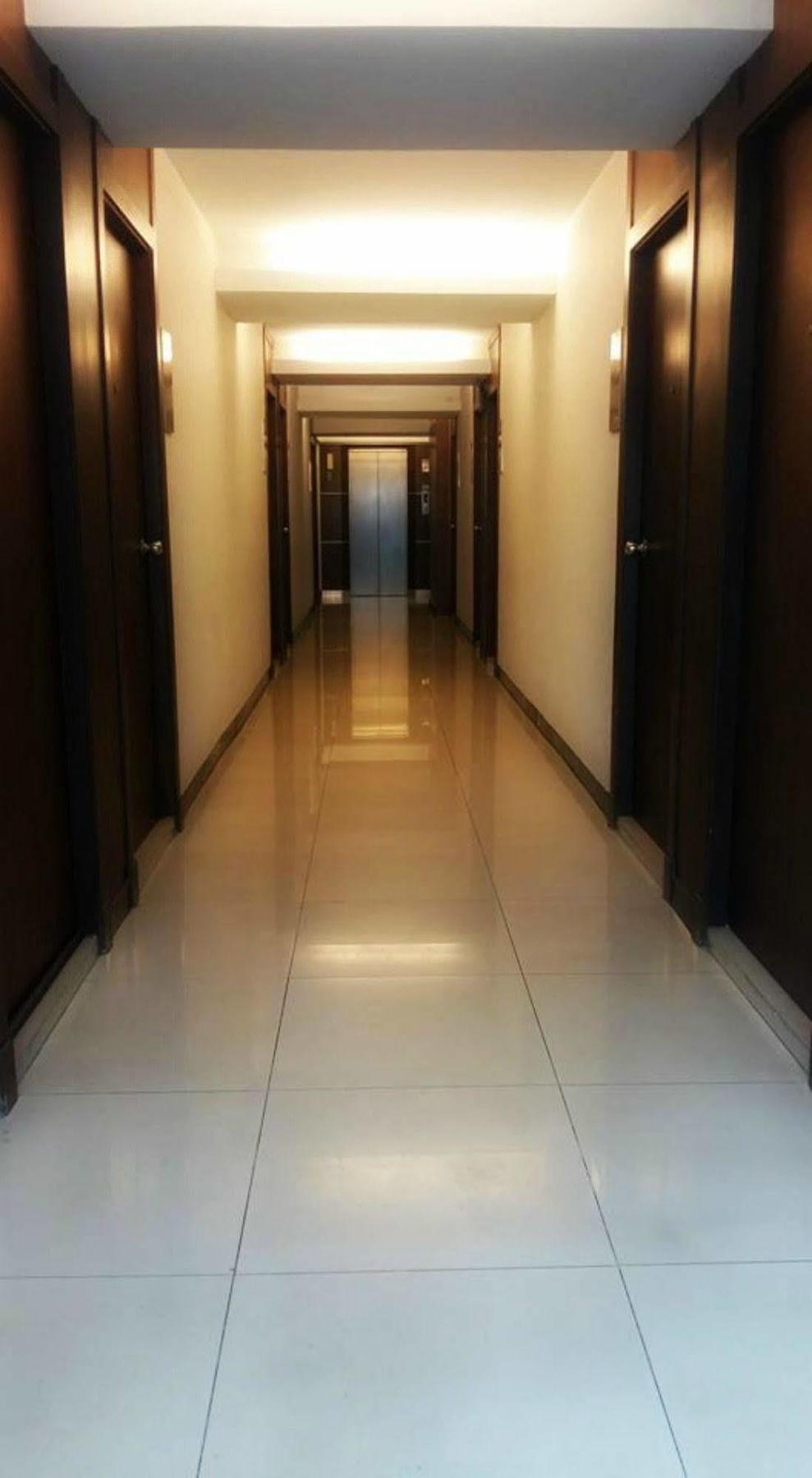 Collection O The Bangkok Cha Cha Suite Buitenkant foto